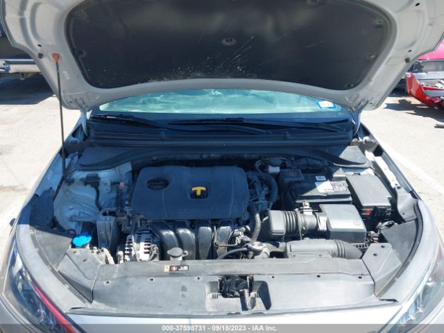 2020 HYUNDAI ELANTRA KMHD84LF7LU940614 Photo 9