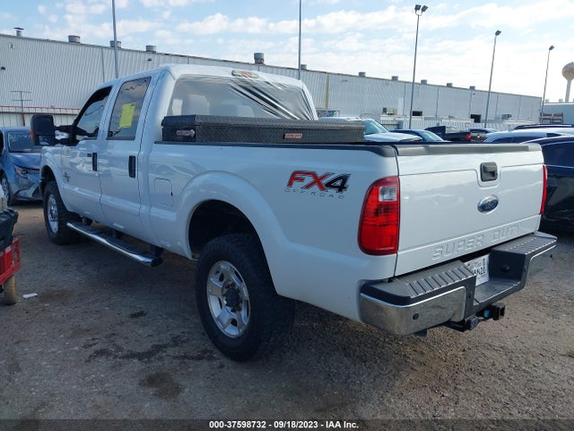 2015 FORD F-250 XLT VIN: 1FT7W2BT4FEA39038