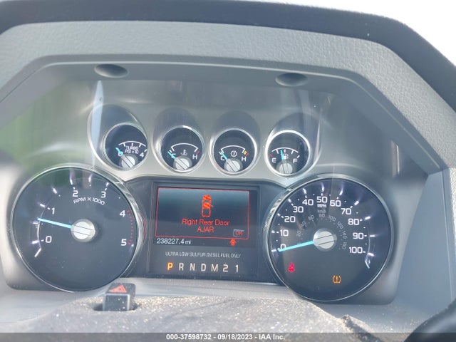 2015 FORD F-250 XLT VIN: 1FT7W2BT4FEA39038