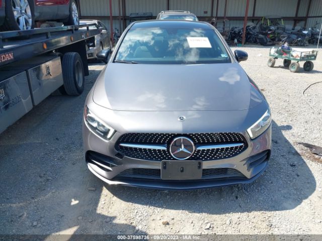 W1K3G4FB1MJ275410 Mercedes-Benz A-class A 220