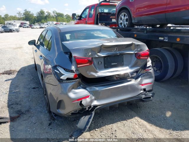 W1K3G4FB1MJ275410 Mercedes-Benz A-class A 220