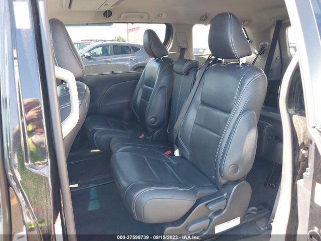 Toyota SIENNA SE 2017 5TDXZ3DC3HS766811 Image 8