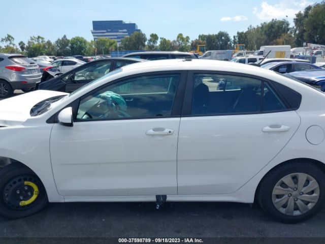 3KPA24AB8KE161082 KIA RIO S