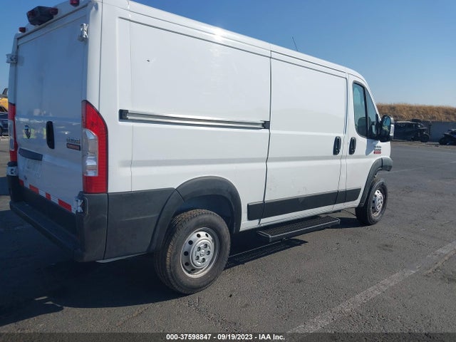 3C6TRVAG5LE138826 RAM Promaster Cargo Van