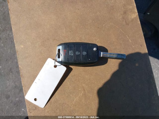 KNADN4A35G6600522 KIA RIO EX