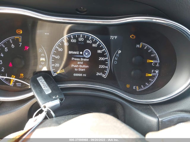 1C4RJFAG0JC437323 Jeep Grand Cherokee Laredo