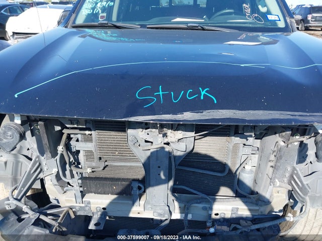 Nissan TITAN SV 2017 1N6AA1E64HN514501 Image 10