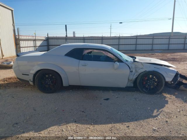 2C3CDZFJ9HH648888 Dodge Challenger R/t Scat Pack