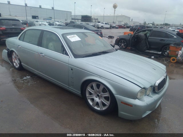 2008 JAGUAR XJ SAJWA82B38SH24726 Photo 0