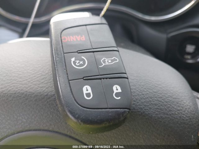 1C4RJEAG0KC857756 Jeep Grand Cherokee Altitude