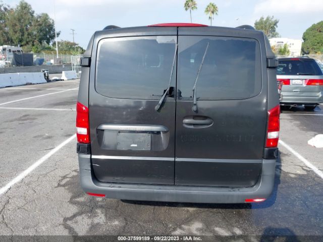 WD4PG2EE0K3517509 Mercedes-Benz METRIS PASSENGER VAN
