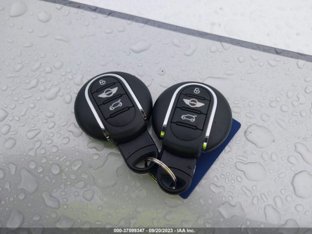 WMWXU1C53G2D09640 Mini COOPER HARDTOP 4 DOOR
