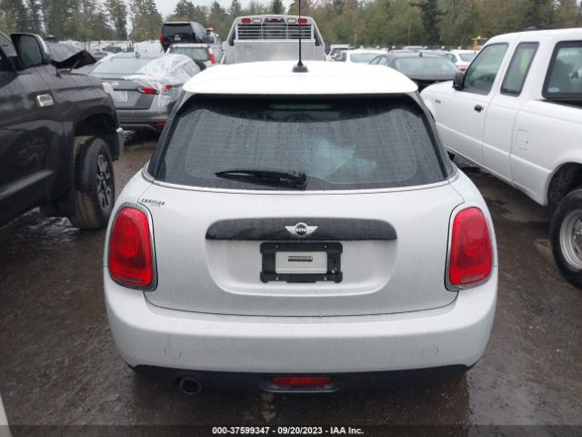 WMWXU1C53G2D09640 Mini COOPER HARDTOP 4 DOOR