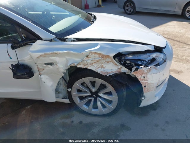 2022 TESLA MODEL 3 5YJ3E1EB1NF258647 Photo 5