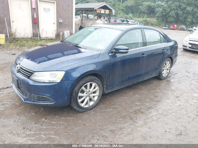 3VWB17AJ1EM442227 Volkswagen Jetta Sedan Se W/connectivity