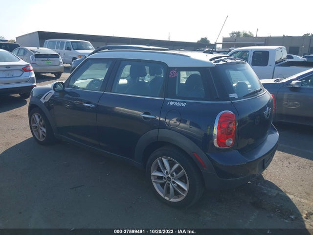 2011 MINI COOPER COUNTRYMAN WMWZB3C57BWH94599 Photo 2