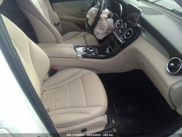 WDC0G4JB2HF182404 Mercedes-Benz Glc Glc 300