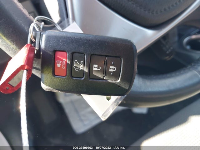 Toyota RAV4 HYBRID 2018 JTMRJREV3JD163782 Image 11
