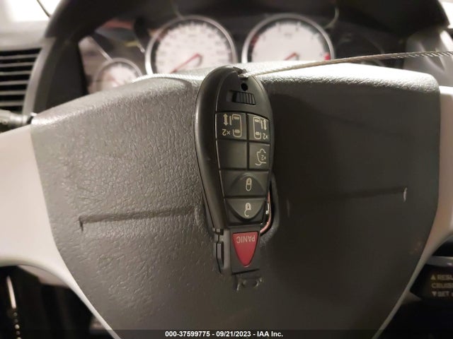 2010 DODGE GRAND CARAVAN CREW VIN: 2D4RN6DX9AR446497