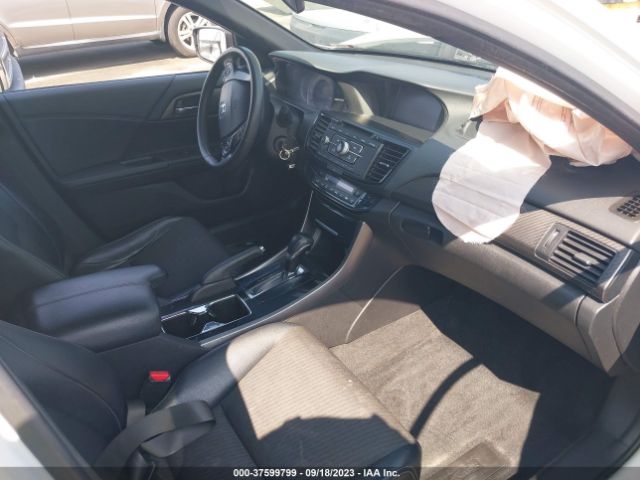1HGCR2F52GA057047 Honda Accord Sedan Sport
