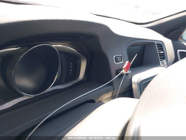 YV1902TS0F1340276 Volvo S60 T6 R-design Platinum
