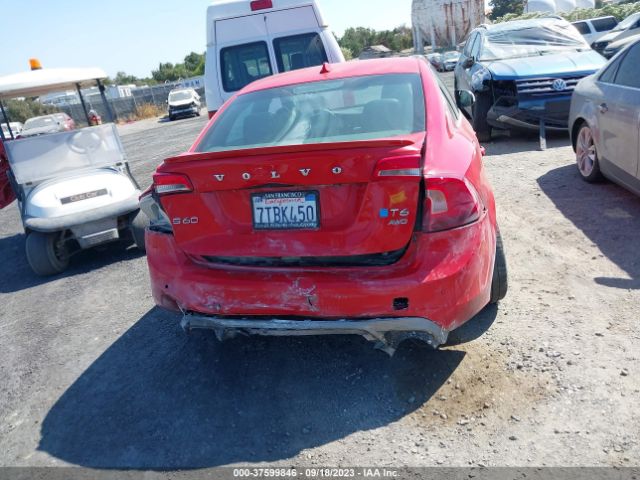 YV1902TS0F1340276 Volvo S60 T6 R-design Platinum