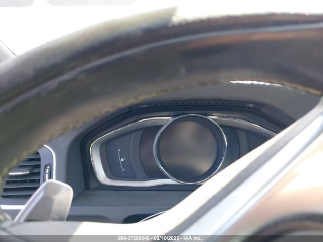 YV1902TS0F1340276 Volvo S60 T6 R-design Platinum