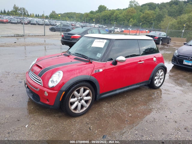 2005 MINI COOPER S WMWRE33415TD90704 Photo 1