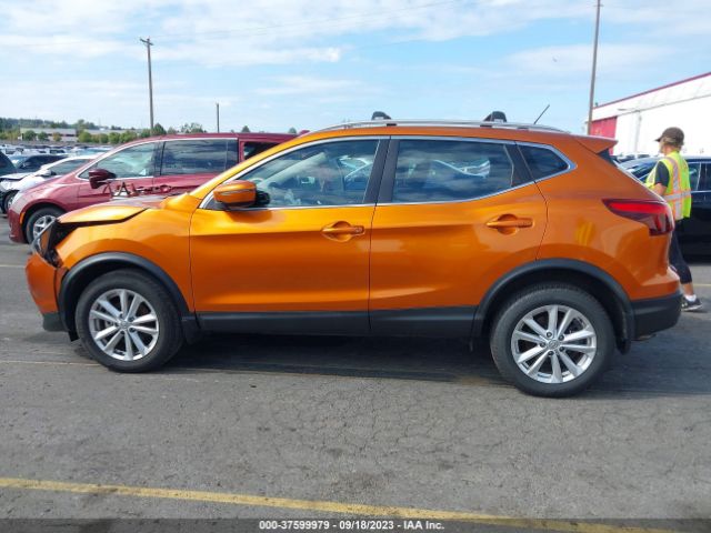 JN1BJ1CP5HW030661 Nissan Rogue Sport Sv