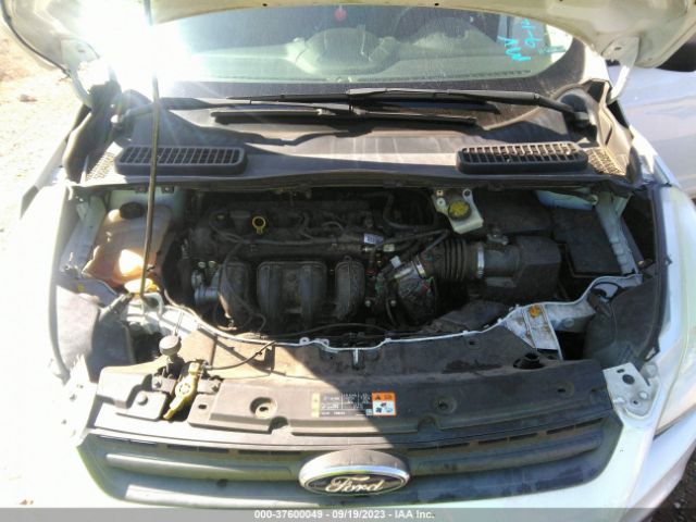 1FMCU0F72FUC37303 Ford ESCAPE S