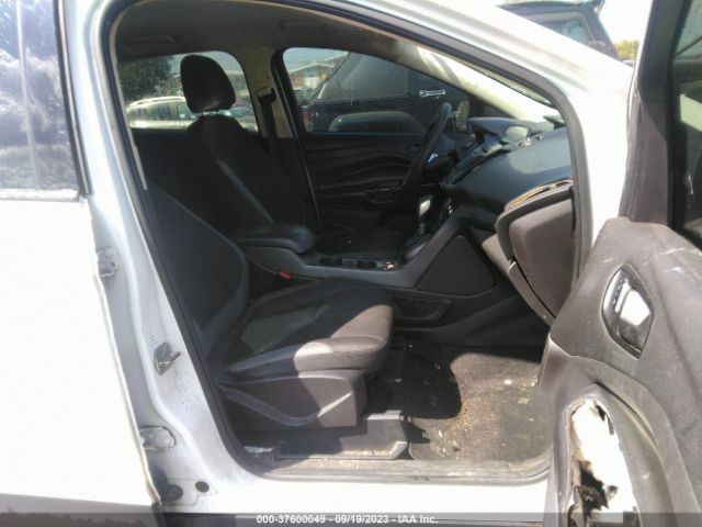 1FMCU0F72FUC37303 Ford ESCAPE S
