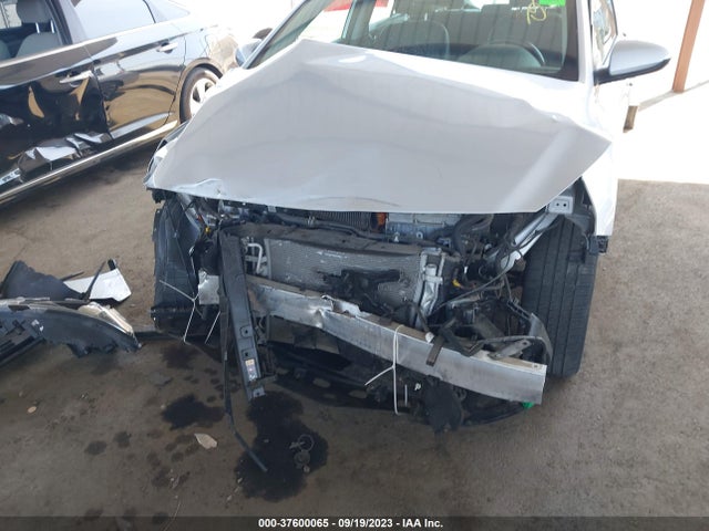 2018 HYUNDAI IONIQ HYBRID LIMITED VIN: KMHC05LCXJU064794