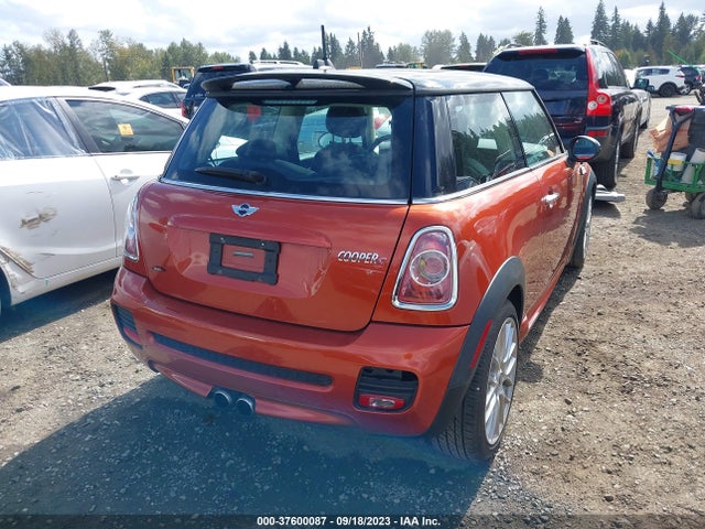2011 MINI COOPER S WMWSV3C59BTY24399 Photo 3
