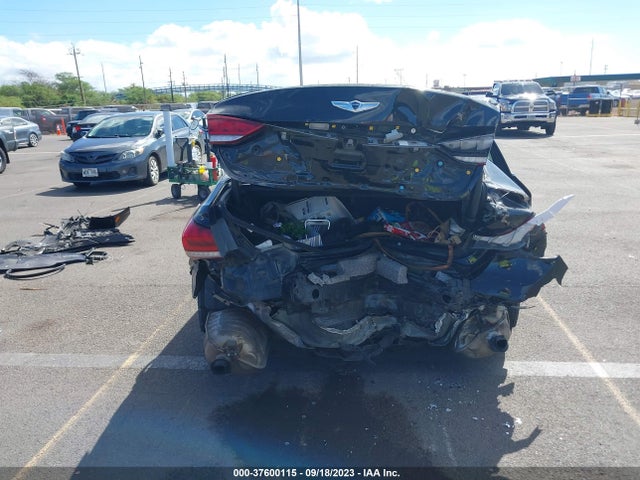 Hyundai Genesis 3.8 2016 KMHGN4JE0GU135057 Image 17
