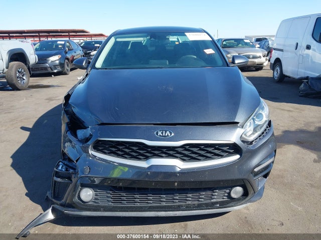 2021 KIA FORTE LXS VIN: 3KPF24AD8ME314599