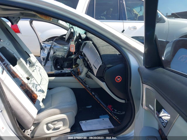 2009 JAGUAR XF SAJWA06B39HR28238 Photo 4