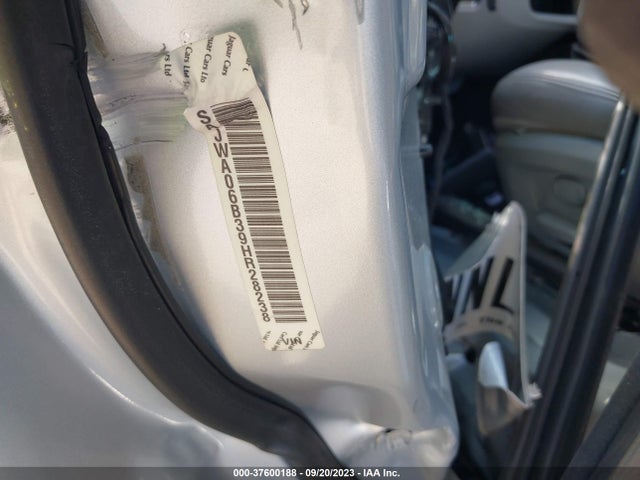 2009 JAGUAR XF SAJWA06B39HR28238 Photo 8