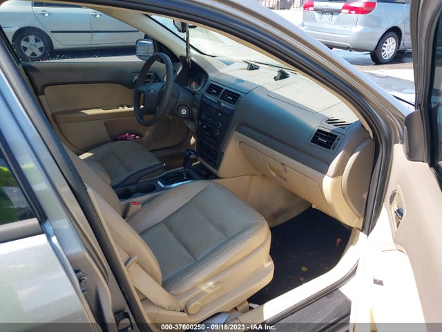2008 FORD FUSION SE VIN: 3FAHP07Z88R212035