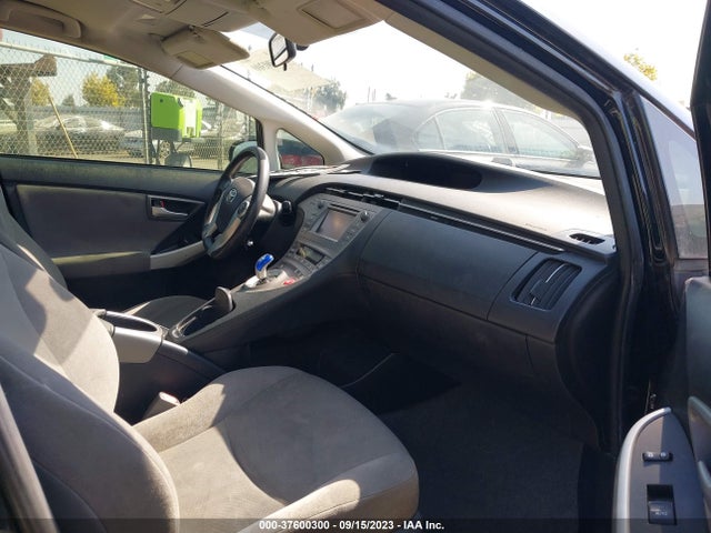 Toyota Prius Four 2015 JTDKN3DU9F1989069 Image 5