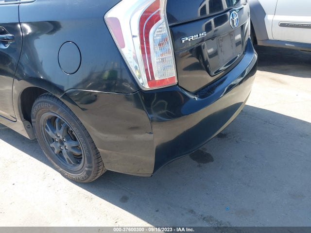 Toyota Prius Four 2015 JTDKN3DU9F1989069 Image 6