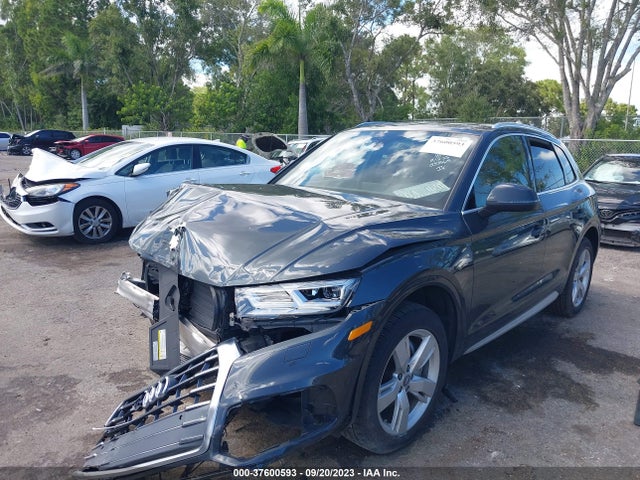 WA1BNAFY5K2053565 Audi Q5 Premium Plus