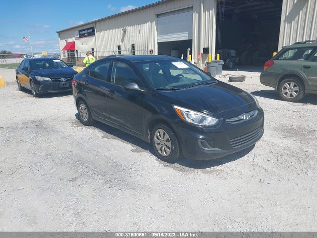 Hyundai ACCENT SE 2016 KMHCT4AE3GU044076 zdjęcie główne