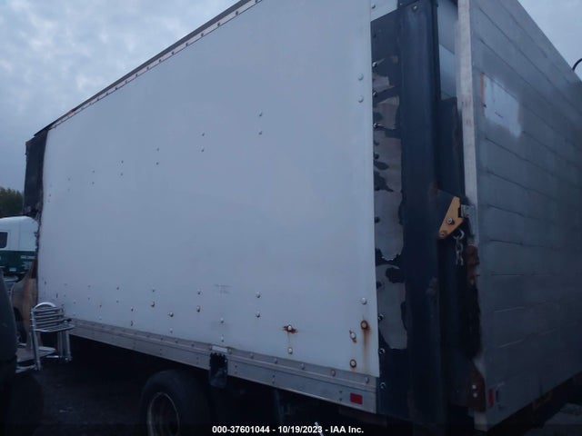 2018 FORD E-SERIES CUTAWAY 1FDXE4FS4JDC23762 Photo 2