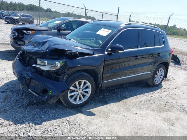 WVGSV7AX6HK026242 Volkswagen Tiguan Wolfsburg Edition