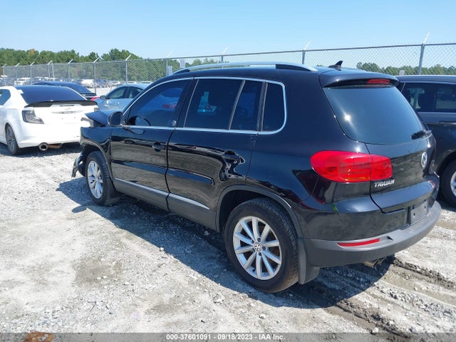 WVGSV7AX6HK026242 Volkswagen Tiguan Wolfsburg Edition