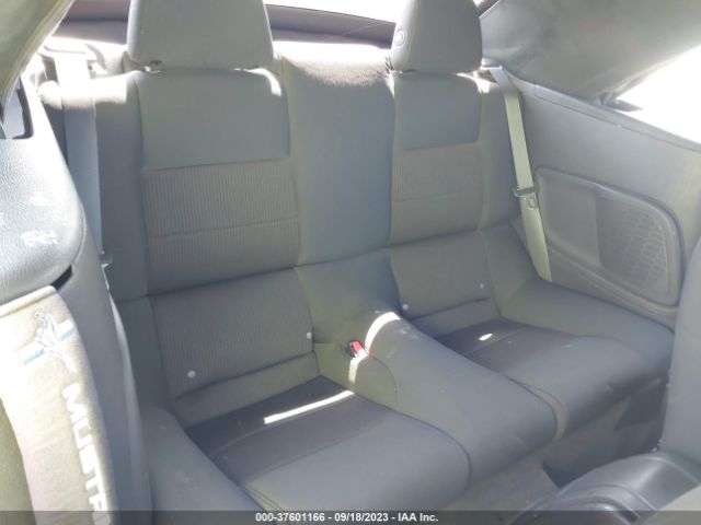 1ZVBP8EM2E5245744 Ford Mustang V6