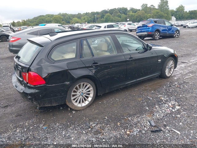 2011 BMW 3 SERIES 328I XDRIVE VIN: WBAUU3C55BA542476