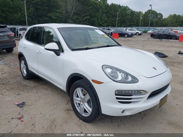 37601307 :رقم المزاد ، WP1AA2A20CLA08095 vin ، 2012 Porsche Cayenne مزاد بيع