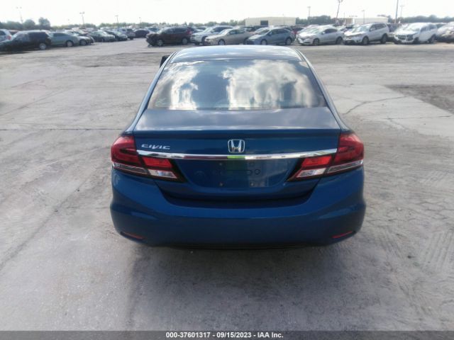 19XFB2F51FE030904 Honda Civic Sedan Lx
