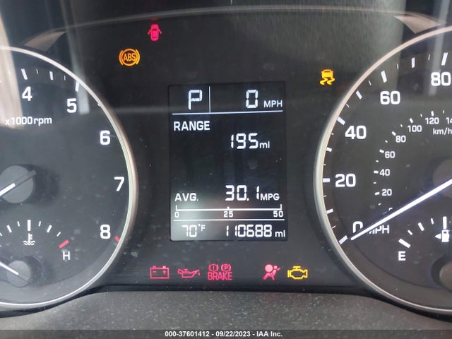 Hyundai ELANTRA SE 2017 5NPD84LFXHH120517 Image 7